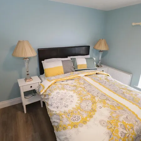 22 Town Place Holiday home *