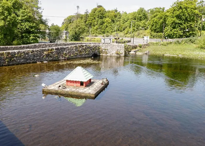 22 Town Place * Ballinrobe